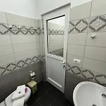 Renato Apartman Ksamil