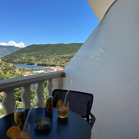 Renato Apartment