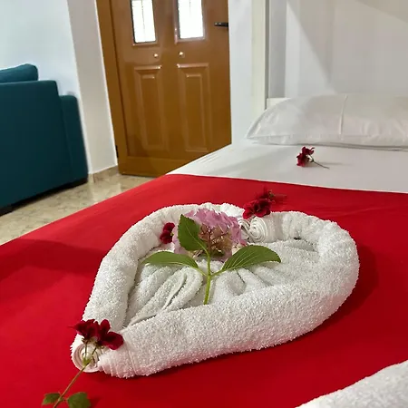 Renato Apartment *