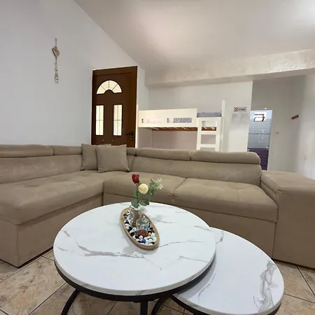 Apartman Renato Ksamil