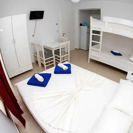 Renato Apartment Ksamil