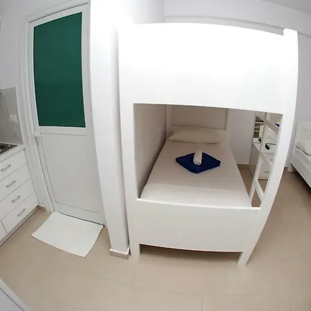 Apartment Renato *