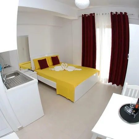 Apartment Renato Ksamil