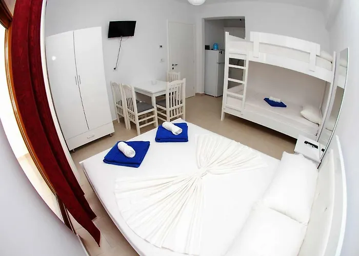 Renato Appartement Ksamil