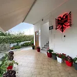 Διαμέρισμα Renato Εξαμίλιο